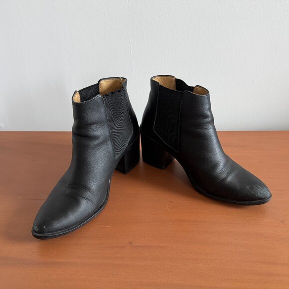 Nisolo Heeled Chelsea Boot Black, Size 7 - Picture 5 of 7